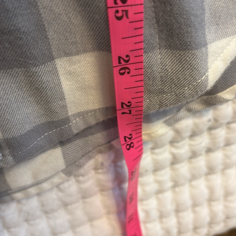 Abercrombie & Fitch Soft Flannel in Gray and White, Size Small, NWT - Picture 10 of 12